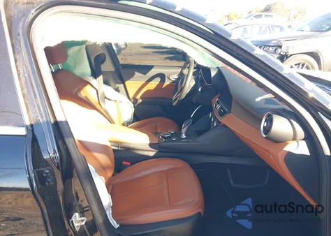 2019 Alfa Romeo Giulia Ti Awd from USA, damaged, VIN ZARFANBN0K7602507